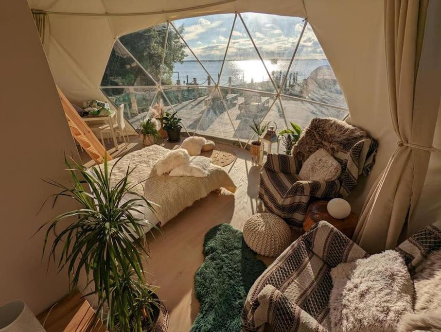 Beautiful Located Dome Hotel Wapnica  Buitenkant foto